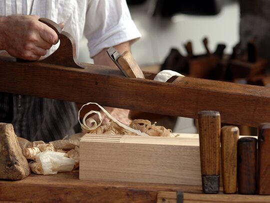 Artisan menuisier